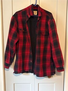 RedHead Red and Black Plaid Lightweight Shirt Jacket